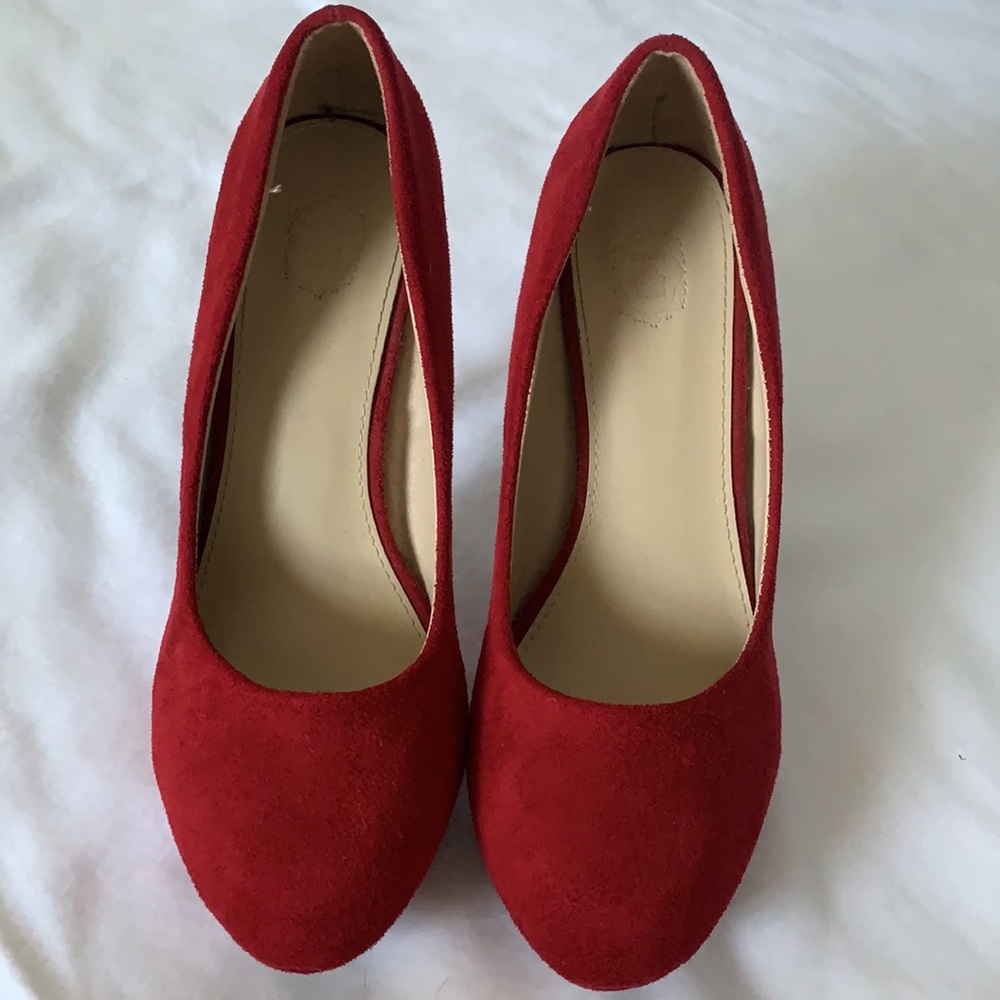 Red heels - Picture 13 of 14